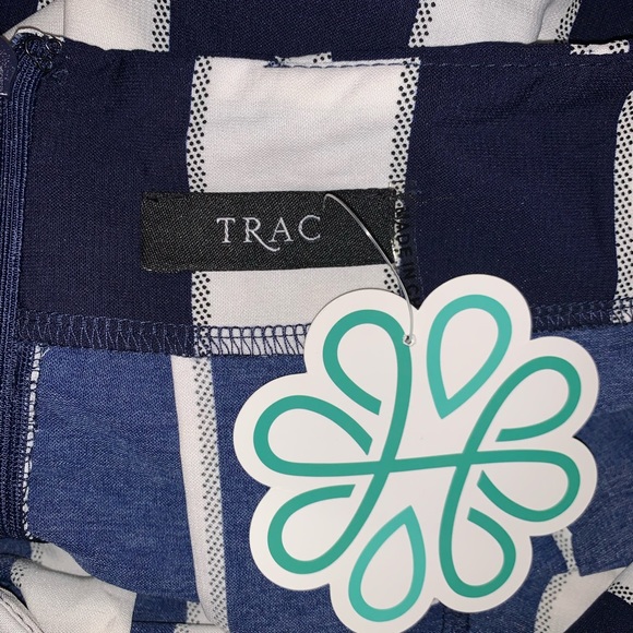 Trac NWT navy blue/white wide leg flowy boho shorts size L - Picture 6 of 6